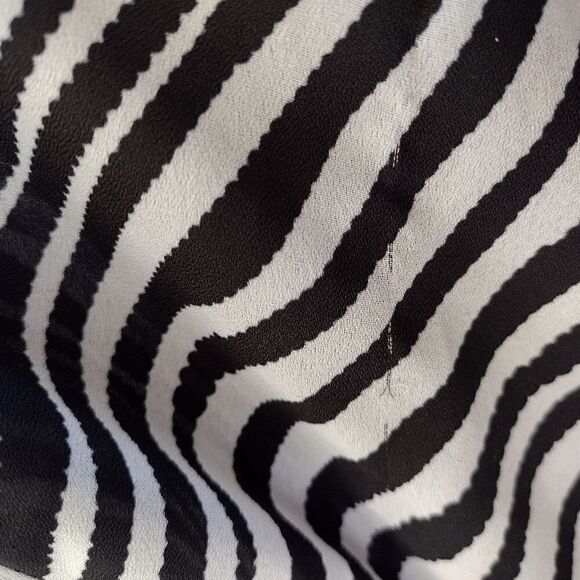 Unbranded zebra print shirt - Picture 6 of 7